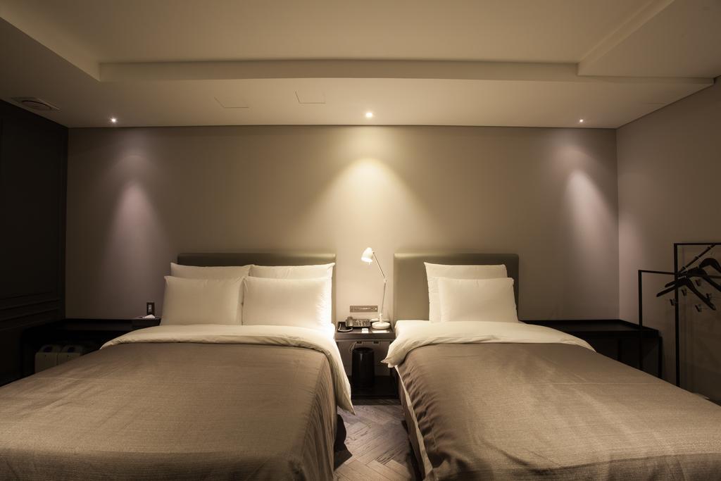 Hotel Gaden Suwon Exterior photo